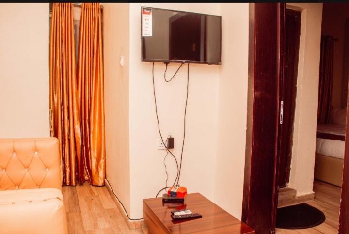Hotel D Ritz Owode Ede Exterior photo